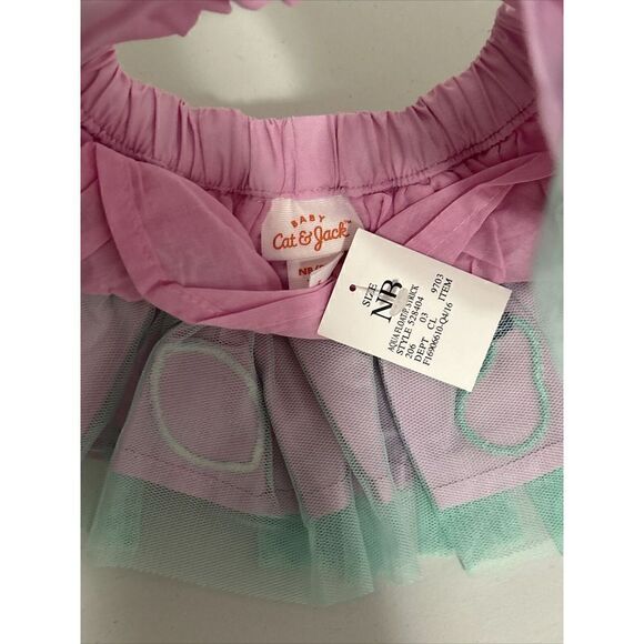 Lot of 10 Pieces Baby Girl Clothes Size Newborn - Picture 9 of 10